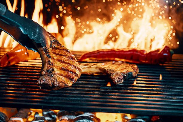 Vlees boven open vuur bij Muhabbet BBQ